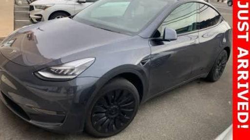 TESLA MODEL Y 2020 5YJYGDEF3LF011874 image